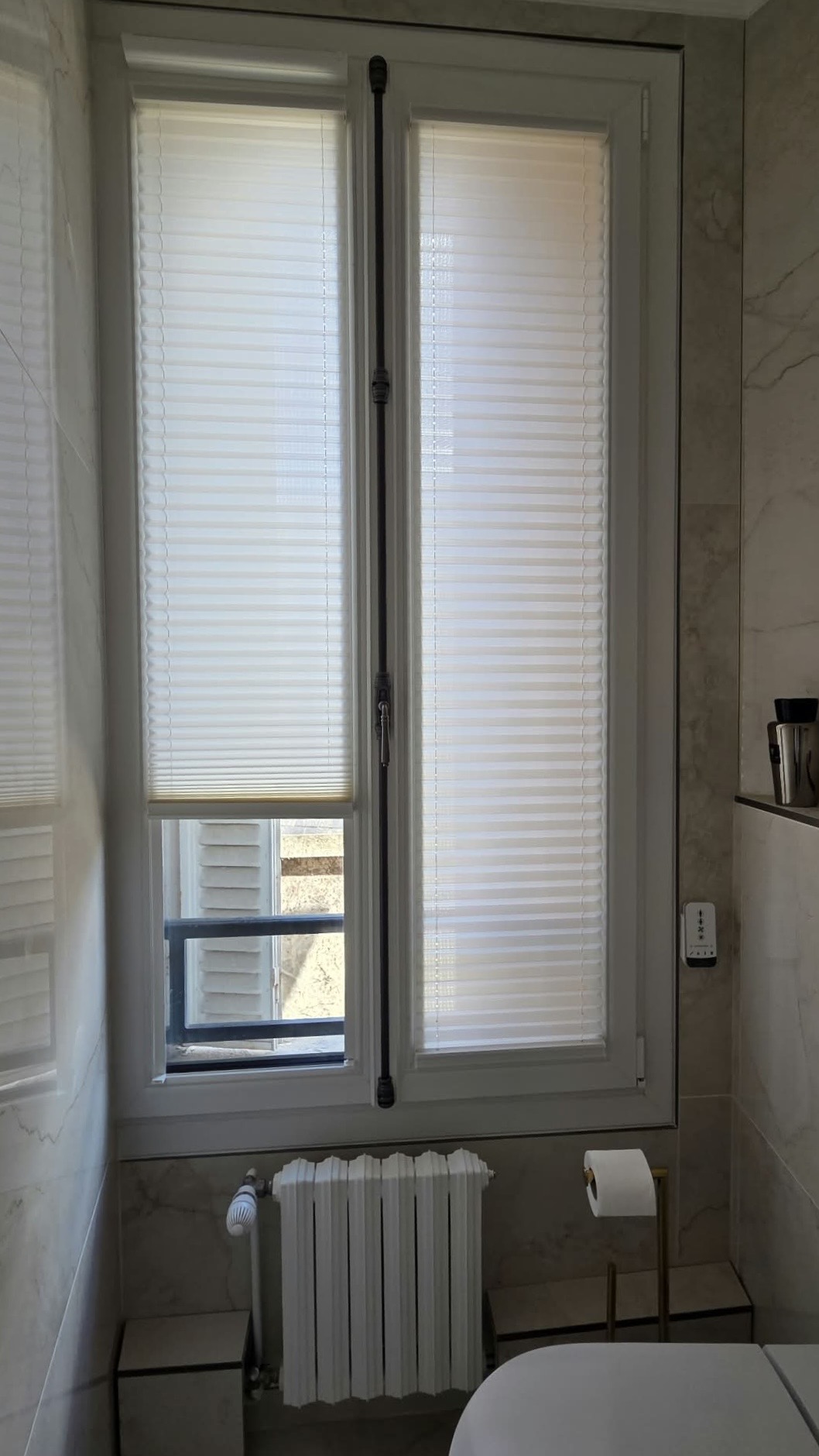 Stores Duette multizone posés chez Jaouad T.